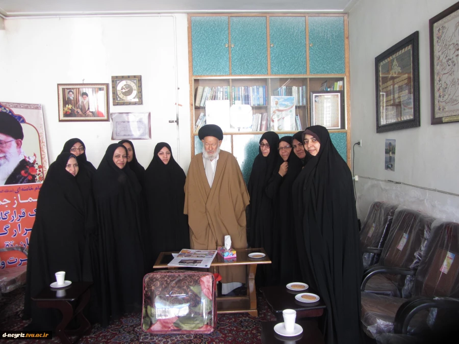 دیدار جمعی کارکنان آموزشکده دختران نی ریز با امام جمعه محترم  2