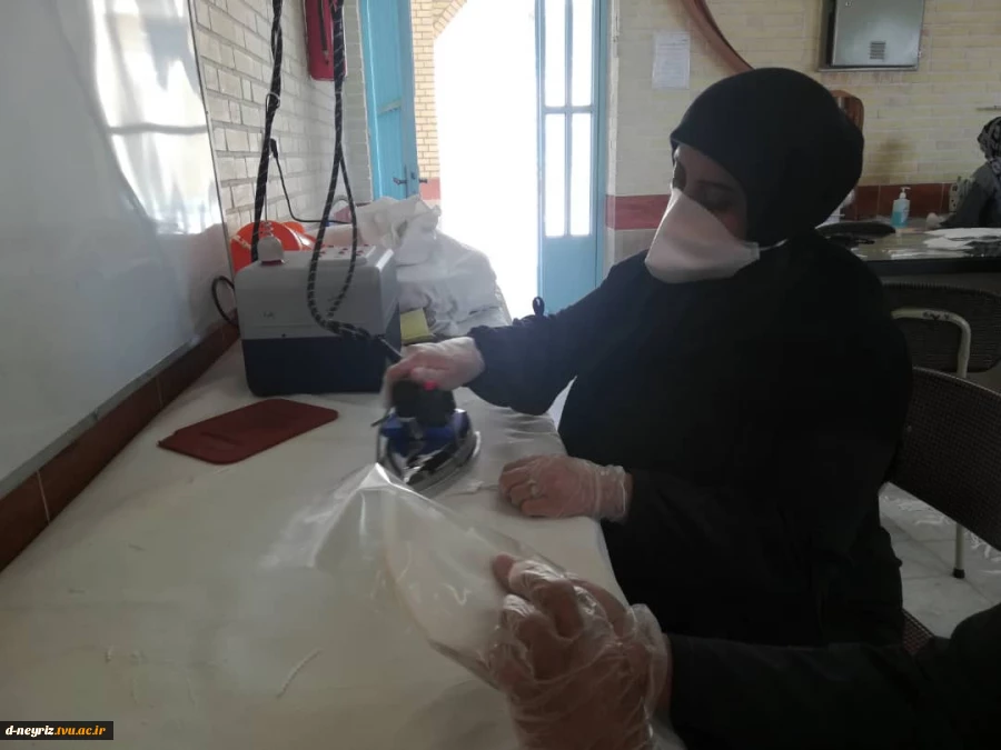 تولید 1200  ماسک کاملا بهداشتی توسط ریاست، کارکنان و اساتید آموزشکده فنی و حرفه ای دختران نی ریز 6