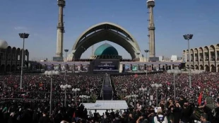 قاب تصویر مراسم وداع با پیکر شهید قائد آیت الله سید علی حسینی خامنه ای 2